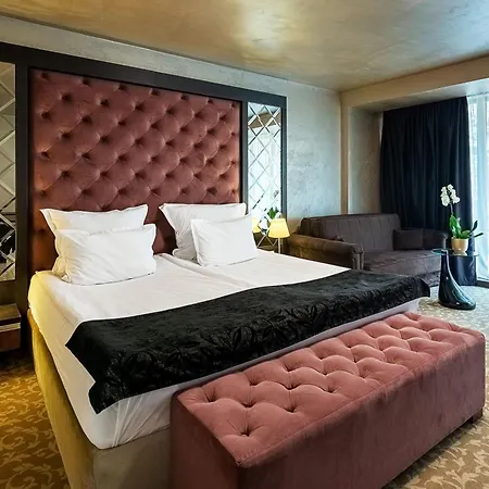 Royal Hotel Velingrado